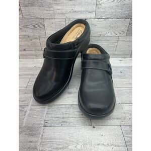 Clarks Collection Shoes Womens Size 8.5 Black Slip On Comfort Clogs Leather Work